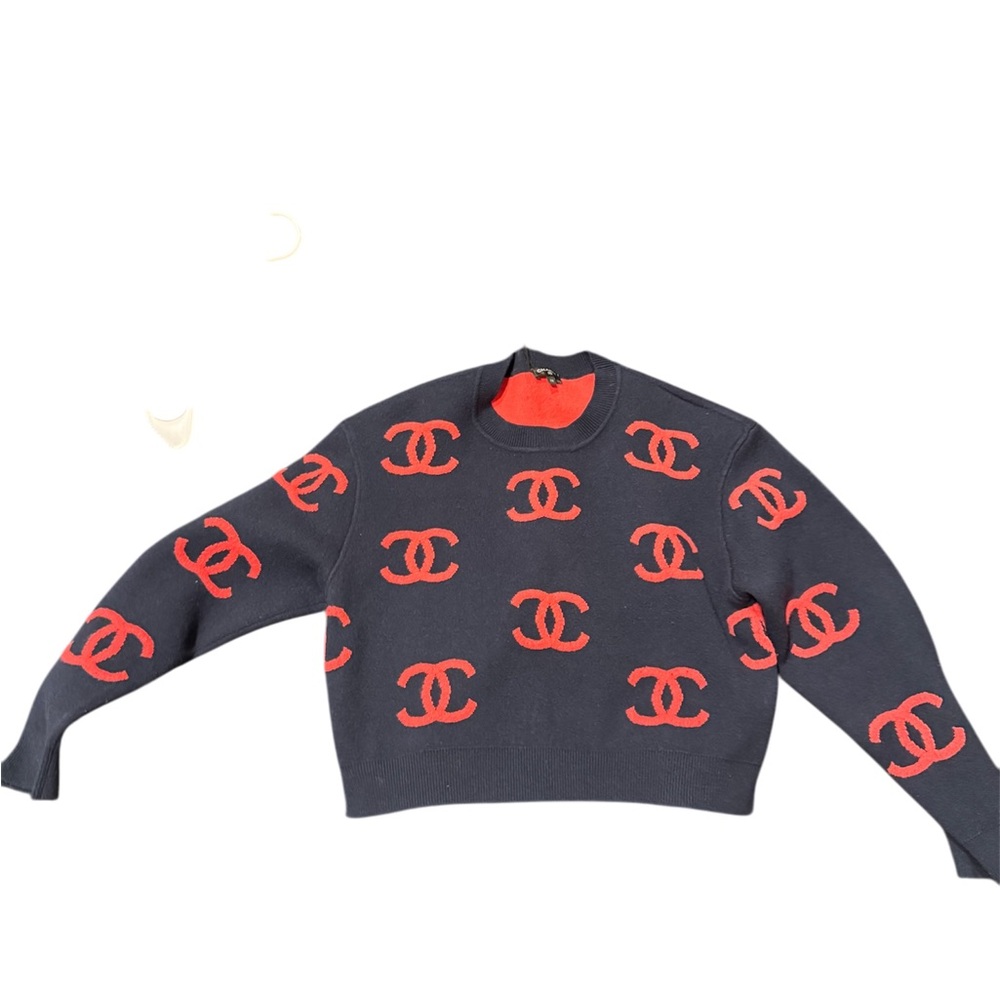 Chanel Cashmere sweater